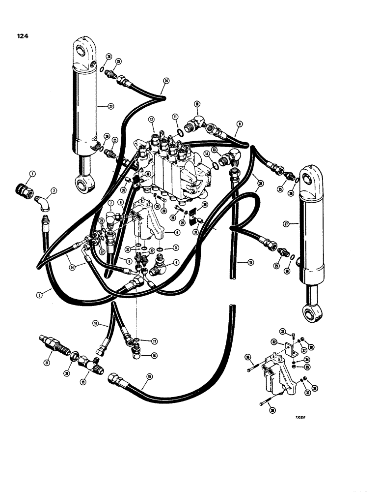 Схема запчастей Case 35 - (124) - SIDE SHIFT BACKHOE INTERMEDIATE HYDS, PRESSR, RETURN & STABILIZER CYL LINES 