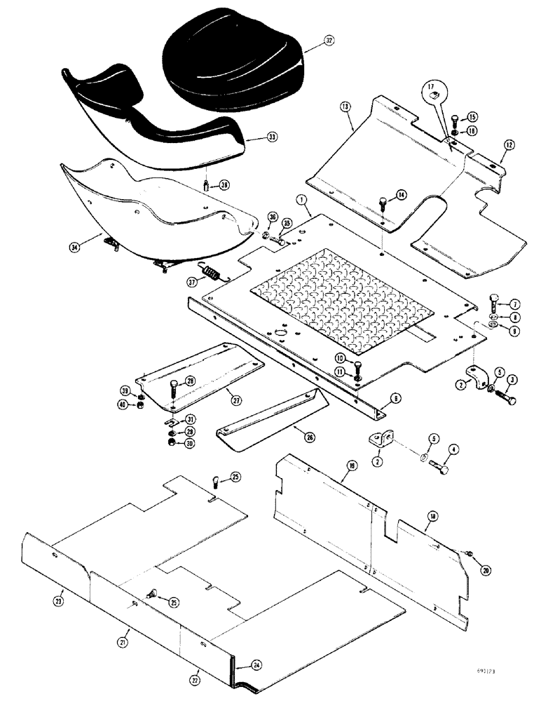 Схема запчастей Case W8C - (134) - PLATFORM, FLOOR PLATES AND SEAT (09) - CHASSIS