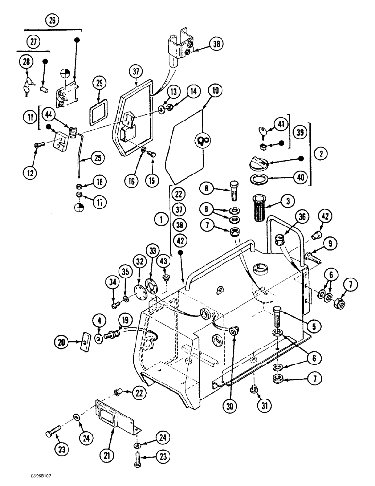 Схема запчастей Case 688BCK - (3-08) - FUEL TANK, 688B CK (120535, 120606-) (02) - FUEL SYSTEM