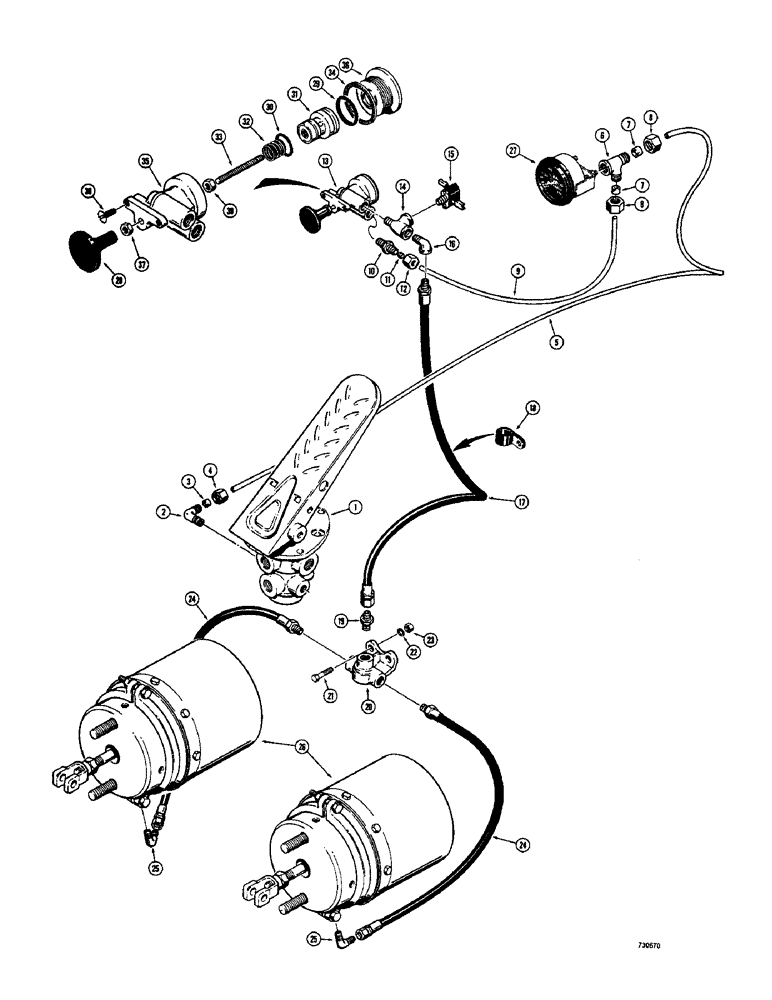 Схема запчастей Case 680CK - (104) - BRAKE SYSTEM, PARKING BRAKE CONTROLS, (EARLY PRODUCTION) (33) - BRAKES & CONTROLS