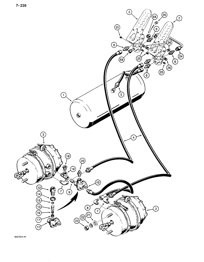 Схема запчастей Case 680K - (7-226) - BRAKE SYSTEM, RESERVOIR TO BRAKE TREADLES, QUICK RELEASE VALVE AND BRAKE ACTUATOR (07) - BRAKES