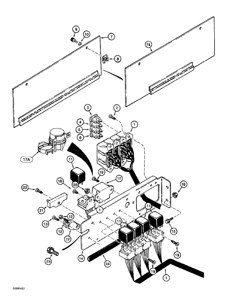 Схема запчастей Case 621B - (4-20) - MAIN CAB HARNESS, POWER DISTRIBUTION CENTER (04) - ELECTRICAL SYSTEMS