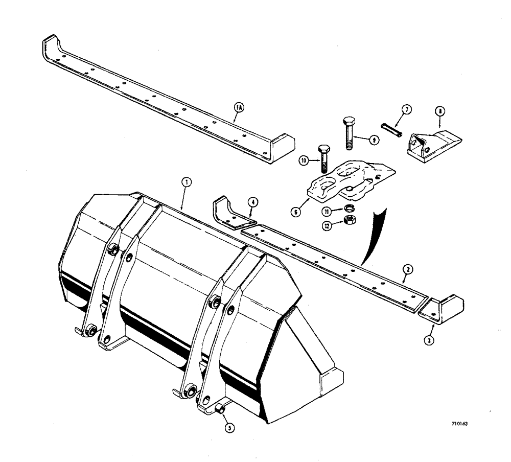 Схема запчастей Case 850 - (134[1]) - LOADER BUCKET 1-3 /8 CUBIC YARD BUCKET ( MACHINERY ITEM) W/RIVETED ON CUTTING EDGE (05) - UPPERSTRUCTURE CHASSIS