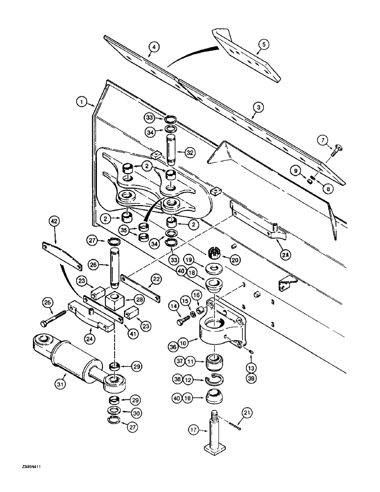 Схема запчастей Case 1150E - (9-028) - 62 INCH GAUGE LONG TRACK ANGLE TILT DOZER MODELS, BLADE AND TILT CYLINDER MOUNTING (09) - CHASSIS/ATTACHMENTS