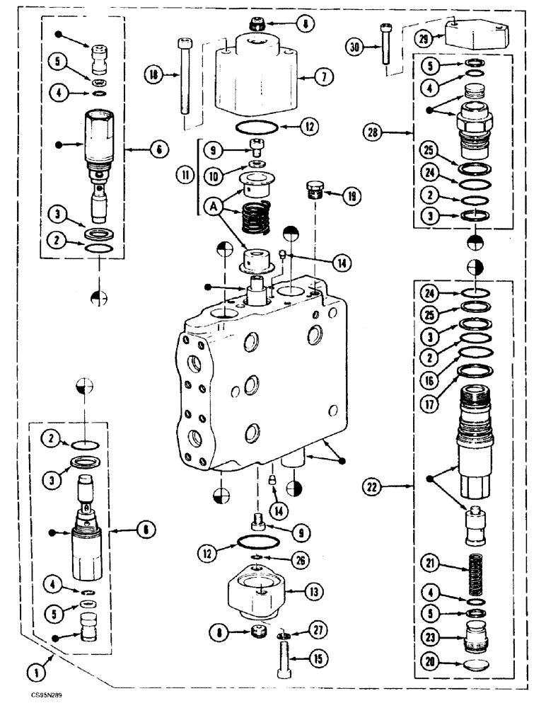 Схема запчастей Case 688BCK - (7-18) - CONTROL VALVE SECTION - RIGHT TRAVEL, 688B CK (120301-) (07.1) - UNDERCARRIAGE HYDRAULICS