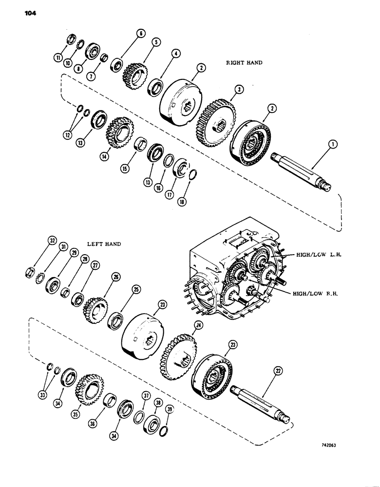 Схема запчастей Case 450 - (104) - TRANSMISSION HIGH AND LOW CLUTCH SHAFTS, R.H. CLUTCH AND SHAFT (03) - TRANSMISSION