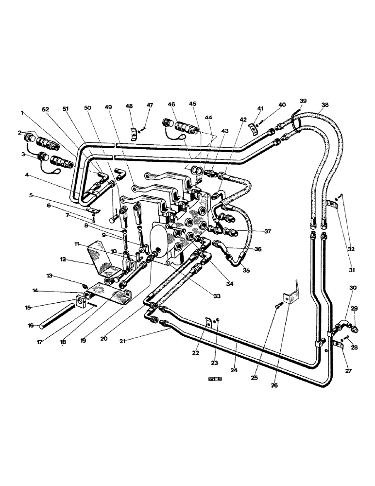 Схема запчастей Case IH 1529 - (108K) - BASIC HYDRAULICS, 3 SPOOL NEW MODEL 