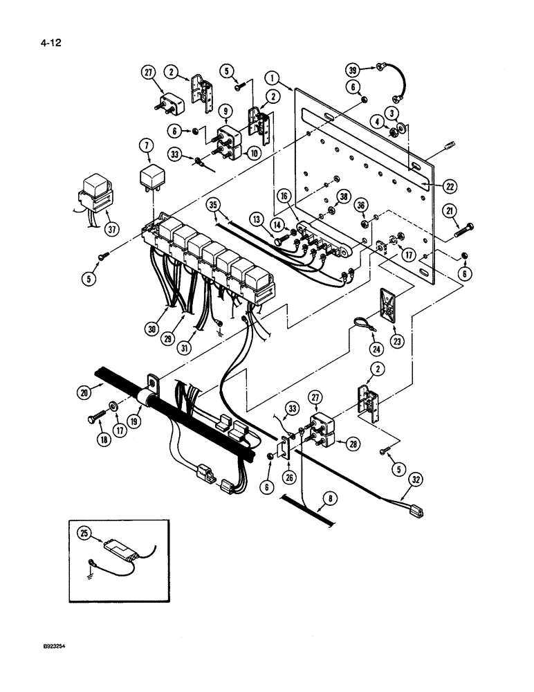 Схема запчастей Case IH 9260 - (4-012) - SYSTEMS CIRCUIT BREAKERS (04) - ELECTRICAL SYSTEMS