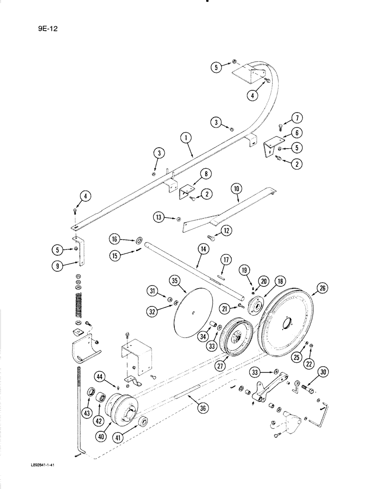 Схема запчастей Case IH 1670 - (9E-12) - GRAIN TANK UNLOADER BELT DRIVE (17) - GRAIN TANK & UNLOADER