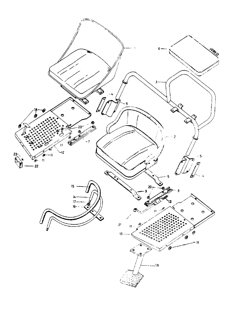 Схема запчастей Case IH 824 - (246) - SEAT, PASSENGER SEAT, PLATFORM (09) - CHASSIS