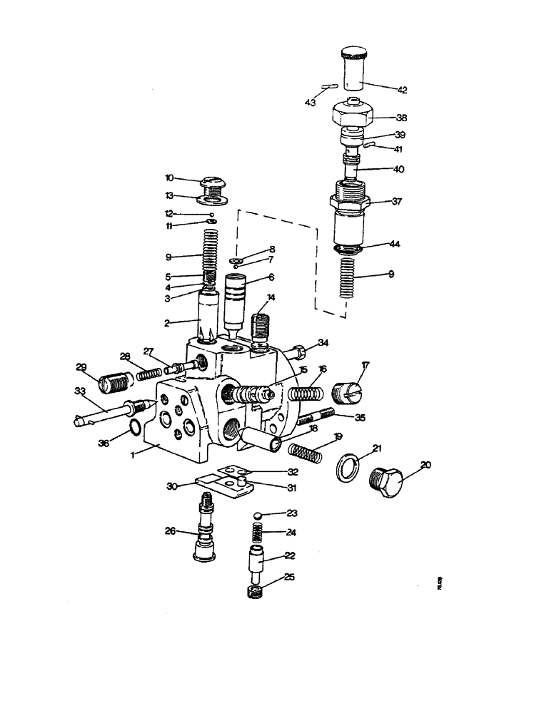 Схема запчастей Case IH 1212 - (E14) - SELECTAMATIC HYDRAULIC SYSTEM, CONTROL VALVE - ALL MODELS (07) - HYDRAULIC SYSTEM