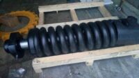 Механизм натяжения гусеницы Komatsu PC300-7 207-30-74142 - к