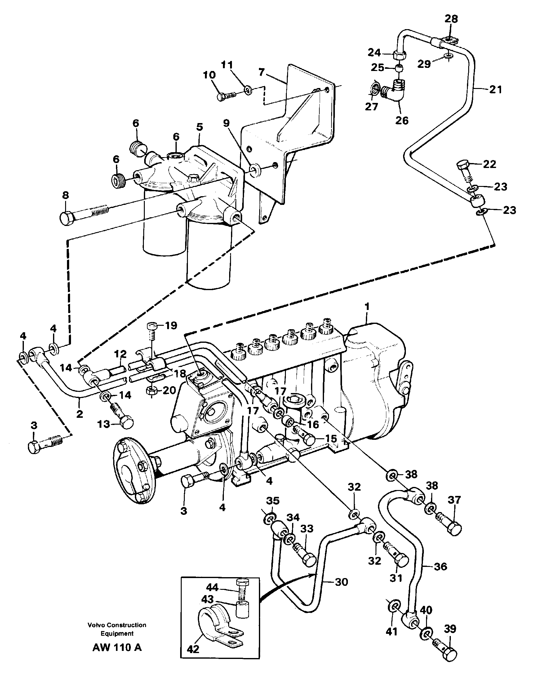 Схема запчастей Volvo L180C - 104713 Fuel pipes, injection pump - fuel filter L180C S/N 2533-SWE, 60465-USA