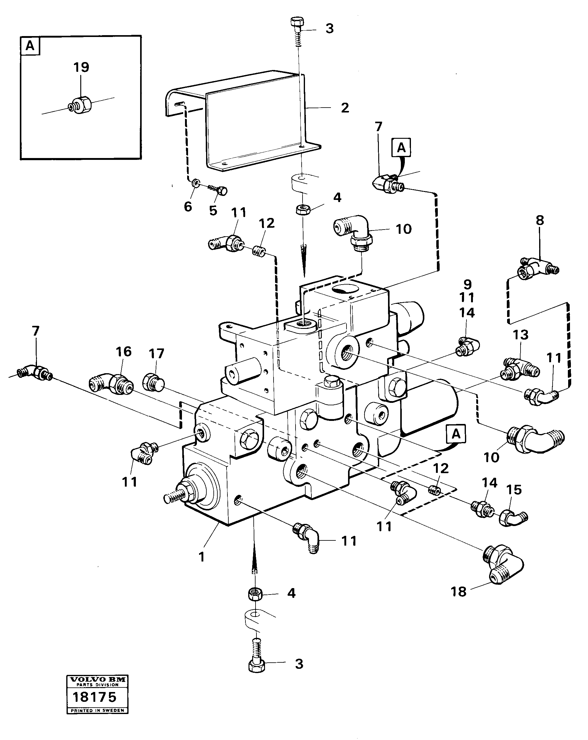 Схема запчастей Volvo 5350B Volvo BM 5350B SER NO 2229 - 3999 - 77914 Pilot and tipping valve fitting 